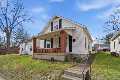 2307 S Smithville Road, Dayton, OH 45420 - Photo 4
