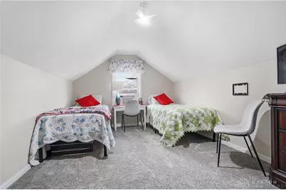 2307 S Smithville Road, Dayton, OH 45420 - Photo 32