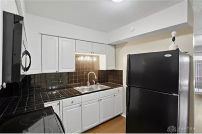 615 Villa Road #K, Springfield, OH 45503 - Photo 8