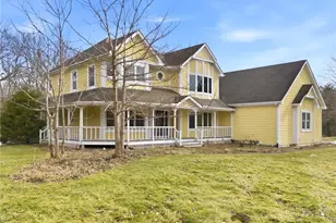 2644 Center Creek Cir, Spring Valley, OH 45370 - Photo 2