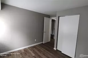 3296 Wilmington Pike, Dayton, OH 45429 - Photo 10