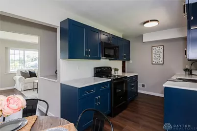 3976 Graham Drive, Beavercreek, OH 45431 - Photo 8