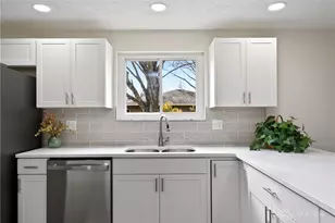 8141 Longcreek Dr, Dayton, OH 45458 - Photo 20