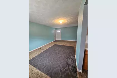 303 Crescent Drive, Lewisburg, OH 45338 - Photo 4