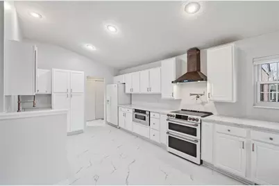 6560 Twin Lakes Drive, Mason, OH 45040 - Photo 12