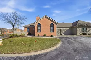 2522 Allister Cir, Miamisburg, OH 45342 - Photo 2