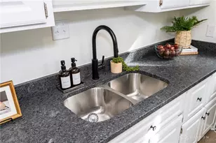 431 Triangle Ave, Oakwood, OH 45419 - Photo 18