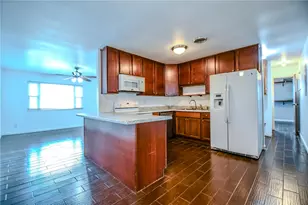 2015 Pennsylvania Dr, Xenia, OH 45385 - Photo 10