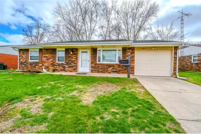 2015 Pennsylvania Drive, Xenia, OH 45385 - Photo 1