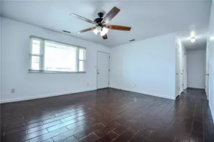 2015 Pennsylvania Dr, Xenia, OH 45385 - Photo 8