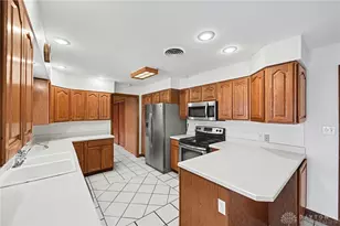 3025 Big Hill Rd, Kettering, OH 45419 - Photo 10