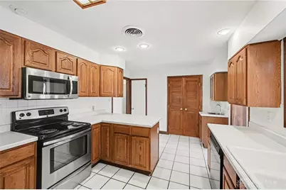 3025 Big Hill Road, Kettering, OH 45419 - Photo 12