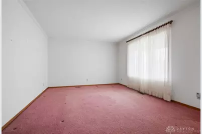 1040 Carson Lane, Springfield, OH 45503 - Photo 8