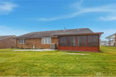 1040 Carson Lane, Springfield, OH 45503 - Photo 30