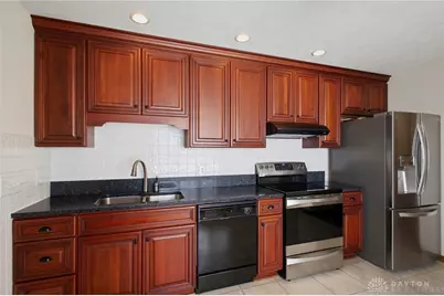 1040 Carson Lane, Springfield, OH 45503 - Photo 14