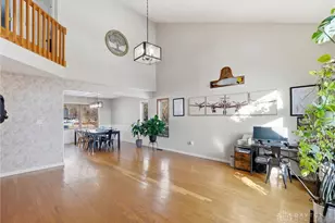 1715 Birnam Wood Ct, Vandalia, OH 45377 - Photo 4