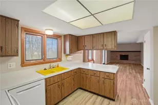 2126 Mohave Dr, Beavercreek, OH 45431 - Photo 12