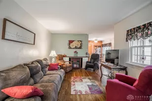 1821 S Smithville Rd, Dayton, OH 45420 - Photo 6