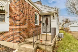 1821 S Smithville Rd, Dayton, OH 45420 - Photo 2