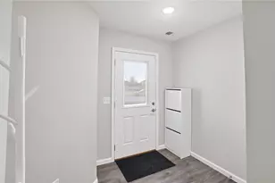 215 Riesling Dr, Englewood, OH 45322 - Photo 4