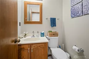 391 Roselake Dr, Dayton, OH 45458 - Photo 20