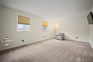 391 Roselake Dr, Dayton, OH 45458 - Photo 8