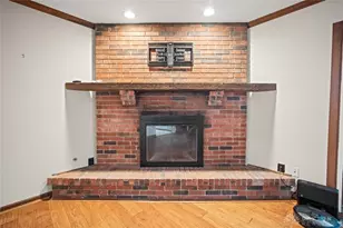 391 Roselake Dr, Dayton, OH 45458 - Photo 18