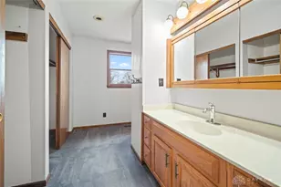 391 Roselake Dr, Dayton, OH 45458 - Photo 24