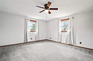 391 Roselake Dr, Dayton, OH 45458 - Photo 22