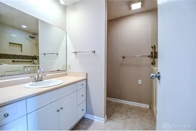 2765 E Tara Trail, Beavercreek, OH 45434 - Photo 24