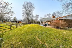 2765 E Tara Trail, Beavercreek, OH 45434 - Photo 38