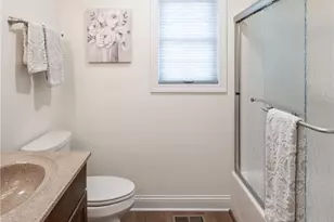 1475 Runnymeade Way, Beavercreek Twp, OH 45385 - Photo 20