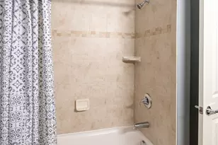 207 E 6th St, Dayton, OH 45402 - Photo 16