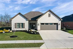 822 Pebble Pl, Tipp City, OH 45371 - Photo 42