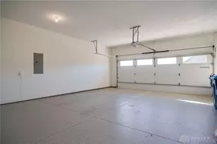 822 Pebble Pl, Tipp City, OH 45371 - Photo 36