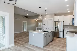 755 W Bentley Cir, Troy, OH 45373 - Photo 24