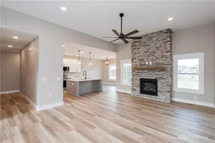 755 W Bentley Cir, Troy, OH 45373 - Photo 20