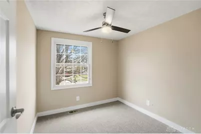 5540 Signet Drive, Huber Heights, OH 45424 - Photo 22