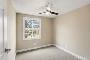 5540 Signet Dr, Huber Heights, OH 45424 - Photo 22