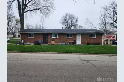 1853 Montgomery Avenue, Fairborn, OH 45324 - Photo 2