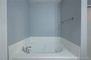 8680 Plum Creek Ct, Franklin, OH 45005 - Photo 24