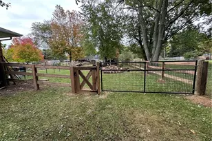 1860 Bledsoe Dr, Bellbrook, OH 45305 - Photo 34