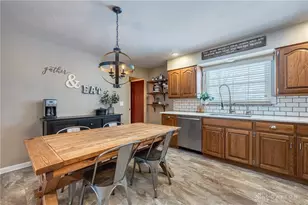 1860 Bledsoe Dr, Bellbrook, OH 45305 - Photo 14