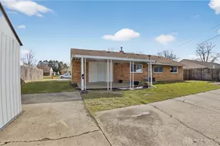 5455 Flotron Dr, Dayton, OH 45424 - Photo 26