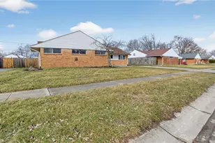 5455 Flotron Dr, Dayton, OH 45424 - Photo 4