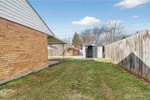 5455 Flotron Dr, Dayton, OH 45424 - Photo 24