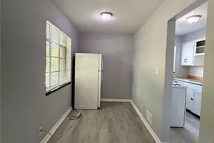 613 Gainsborough Rd, Dayton, OH 45419 - Photo 12