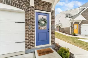 5199 Hazeltine Ln, Lebanon, OH 45036 - Photo 2