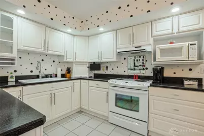 735 Chaucer Lane, Tipp City, OH 45371 - Photo 14