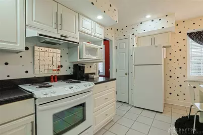 735 Chaucer Lane, Tipp City, OH 45371 - Photo 16